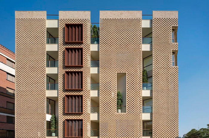 6-Story-Luxury-Residential-Building-–-Miami,-FL